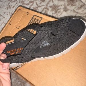 bernie mev. Women’s Black Woven Slingback Sandal with White Sole